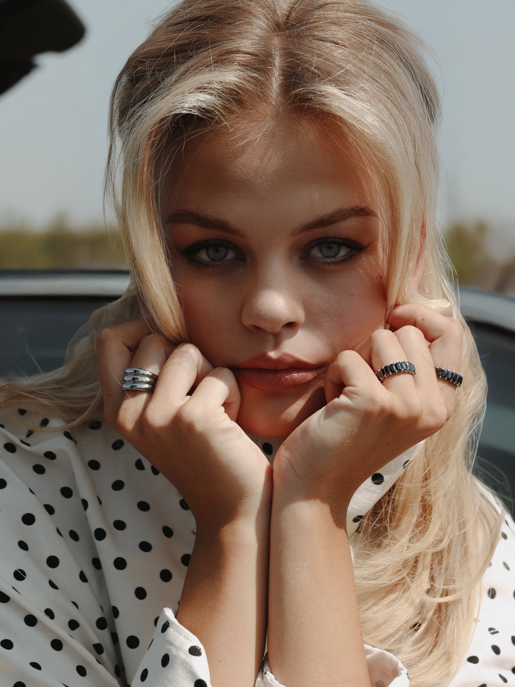 PRSTEŇ FEMME FATALE